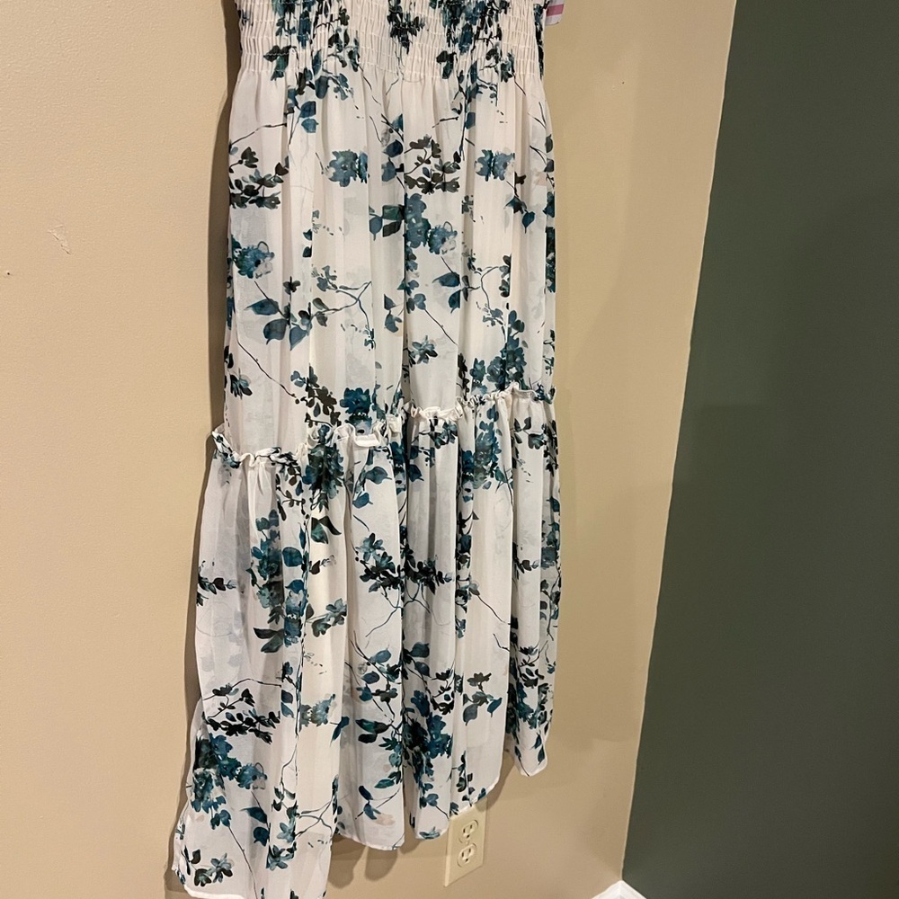 NOT FOR SALE - Picture 2 of 8